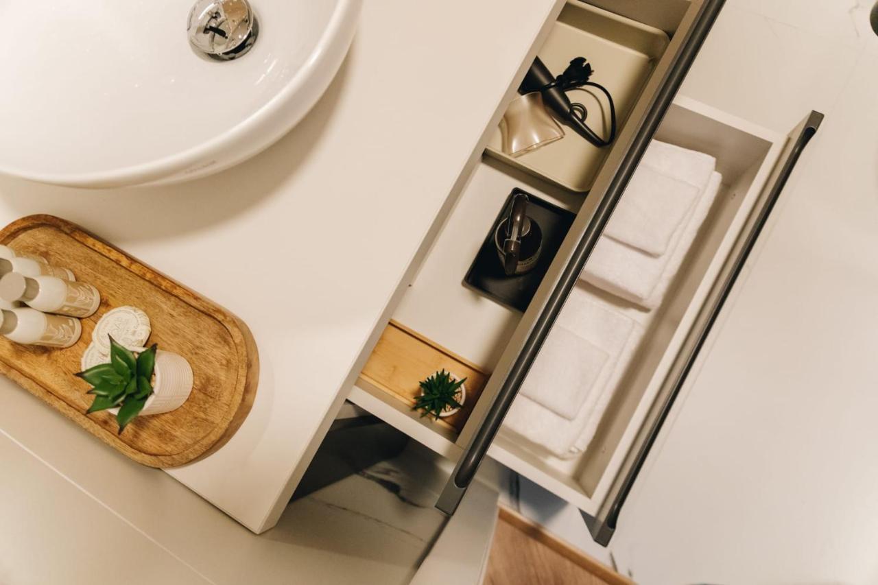Tulip Apartment Oradea Εξωτερικό φωτογραφία