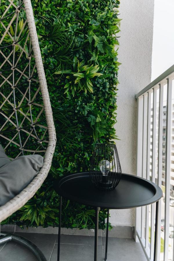 Tulip Apartment Oradea Εξωτερικό φωτογραφία