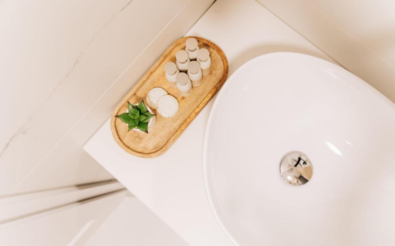 Tulip Apartment Oradea Εξωτερικό φωτογραφία